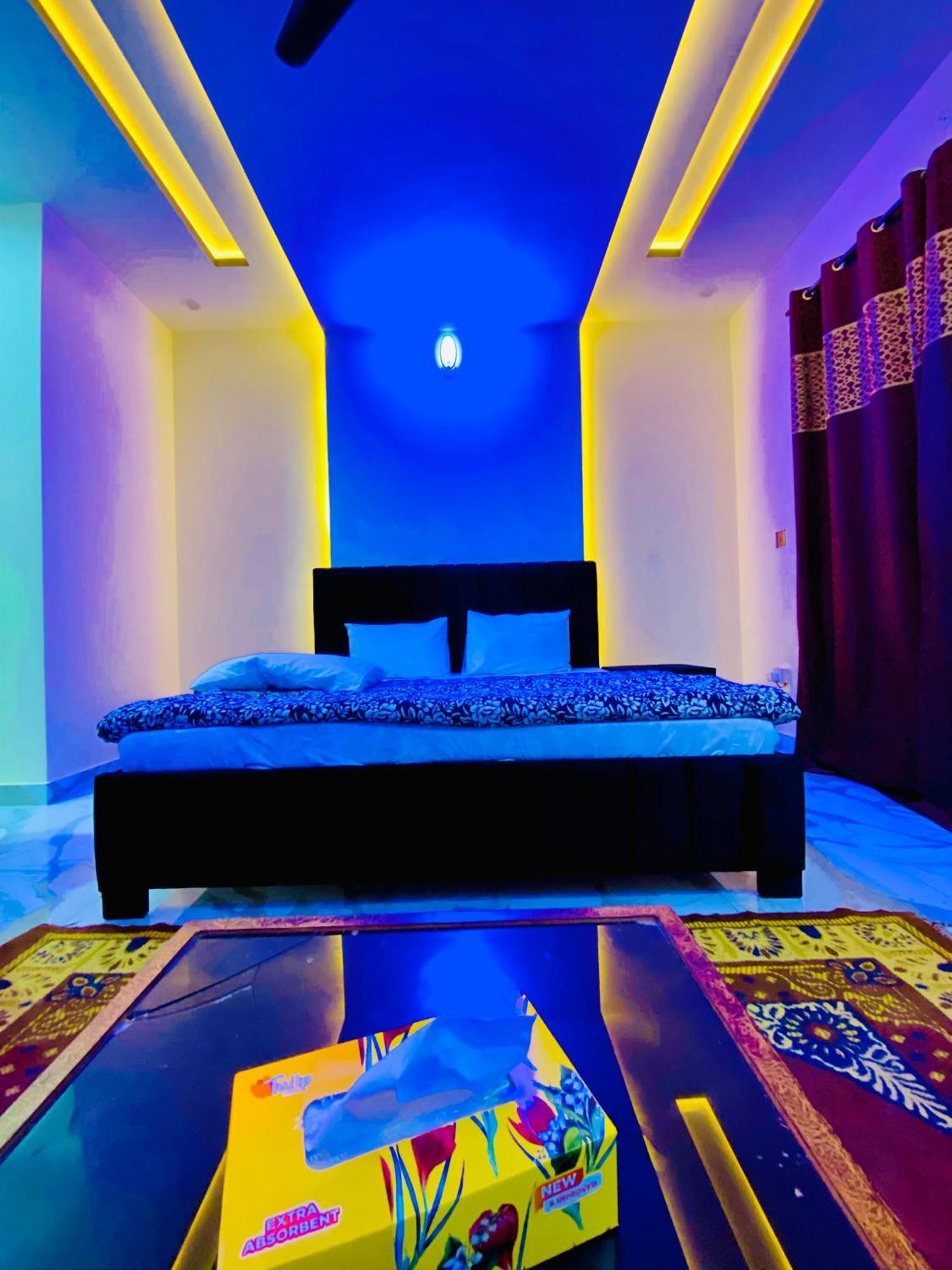 Moonlight Guest House Равалпинди Экстерьер фото